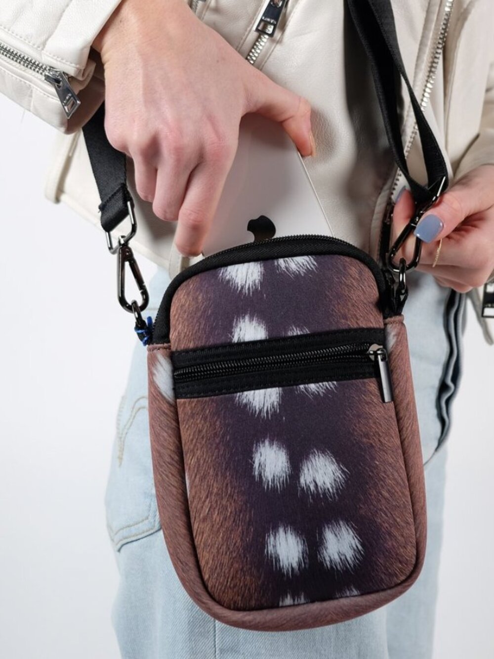 NWT, Sold Out, PARKER & HYDE, "Axis" Neoprene Cell Phone Crossbody Bag